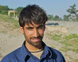 Maybe you would like to learn more about one of these? Pin By Lisa Tingle On Gorgeous People Kalash People Cool Eyes Male Face