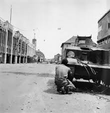 Sejarah perjanjian pangkor yang ditandatangani pada tanggal 20 februari 1874 membuat inggris berkesempatan untuk mencampuri urusan negeri perak. Pertempuran Surabaya Wikipedia Bahasa Indonesia Ensiklopedia Bebas