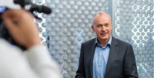 Swisscom blue tv air free customers enjoy the following for free without any subscription: Swisscom Tv Boosted By Bundles In Saturated Market Digital Tv Europe