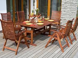 refinishing wooden outdoor furniture