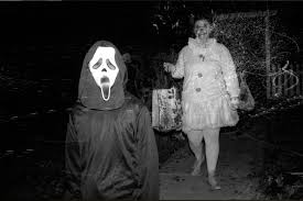 5 Most Iconic Horror Movie Sounds that Still Haunt Us! -