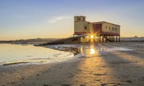 Surrounded by abundant green areas, the hotel enjoys direct access to the sea and the exceptional 8km long beach which is washed by the clear, calm waters of the algarve sea. The 10 Best Hotels Places To Stay In Fuzeta Portugal Fuzeta Hotels