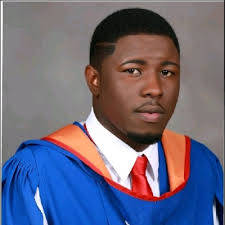 Celebrating the small victories 🙏🏾🙏🏾🎉🎉🎉 Getting straight A's last  semester was no easy task but with God as my guide I was able to do it. Now  I move