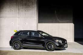 Facelifted Mercedes Benz Gla And Gla 45 Bow In Detroit Carscoops Mercedes Benz Gla Mercedes Benz Amg Mercedes Amg