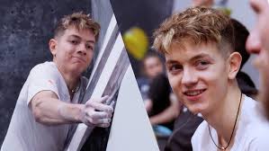 Bouldering Comp FINALS: Midwest Climbers BATTLE for 1st Place!