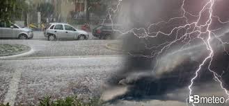 Jun 30, 2021 · grandine francia, la cittadina di plombieres les bains nei vosgi si è ritrovata sommersa da torrenti dovuti alle forti piogge e ghiaccio. Cronaca Meteo Diretta Forti Temporali E Grandine In Atto Sull Italia Crolla Un Palazzo A Roma Per Il Maltempo La Situazione 3b Meteo