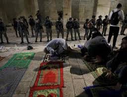 In photos, rallies in gaza against the decision of pa presidents. D3ewsf0yw414fm