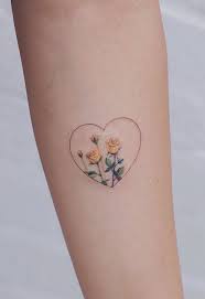 Yellow Roses Tattoo C Tattoo Artist Studiobysol Haeny Yellow Roses Tattoo C Tattoo Artist Stud Yellow Rose Tattoos Rose Tattoo Design Tattoos