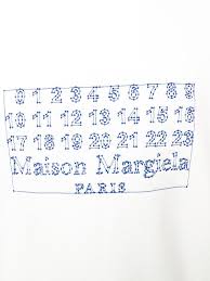 Delivery in 48 hours and secure payments. Maison Margiela Numbers Logo Sweatshirt Ss20 Farfetch Com