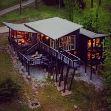 Profile for The Treehouse of Center Hill Lake