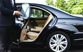 Pick The Best Limousine Service For Your Special Ride Chauffeur Service Party Bus Rental Limousine