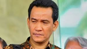 Refly harun constitutional law expert and election observer at centre for electoral refrom (cetro), petitioner of judicial review. Pray For Ngabalin Susul Gus Nur Refly Harun I Don T Want To Be Pitted