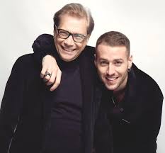 Welcome to the official fan page. Nino D Angelo E Livio Cori La Conferenza Stampa Prima Del Festival