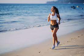 Women S White Nike Sport Bra Women Model Sports Run Hd Wallpaper White Sports Bra Nike Sports Bra Sports