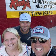 Dennis Woolard's Instagram, Twitter & Facebook