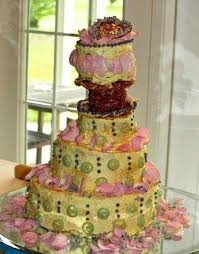 31 Cringe Worthy Wedding Cake Fails Cool Wedding Cakes Wedding Cake Disasters Wedding Cake Fails