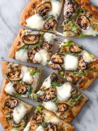 Top 10 Best Flatbread Pizzas To Eat For Lunch Mushroom Flatbread Pizza Food Homemade Flatbread