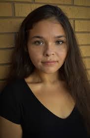 Isabella Jones's Instagram, Twitter & Facebook