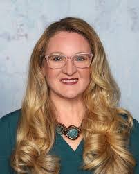 Michelle Revis's Instagram, Twitter & Facebook