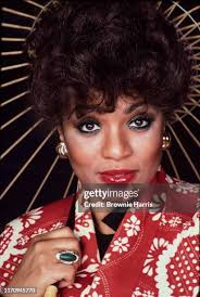 58 Leona Mitchell Stock Photos, High-Res Pictures, and Images