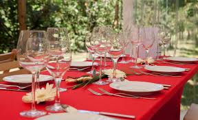 We offer a party chef hire experience for at home or on holiday. Familienfeier Party Catering Frankfurt Kreativ