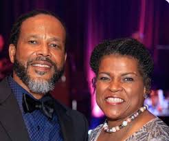 Carol Daniel (@caroldanielKMOX)