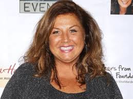 Abby Lee Miller aprobó sus estudios de bienes raíces en la cárcel: 'Estoy  tan orgullosa de mí'