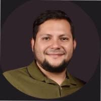 50+ perfiles de «Miguel Angel Rubio»