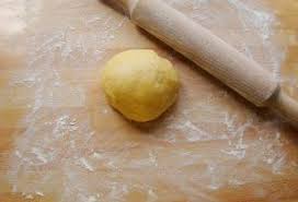 Une Pate Brisee Maison Facile A Faire Recette Pate Brisee Facile Recette Avec Pate Brisee Pate Brisee Sans Beurre
