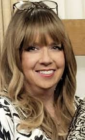 Amy Latshaw's Instagram, Twitter & Facebook