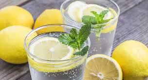 Polza I Vred S Limonom Goryachej Teploj Vody Kipyatka Portal Stan Luchshe