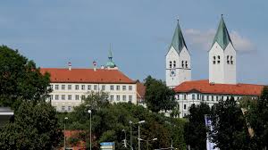 Domberg 27 85354 freising deutschland. Freising Bildungszentrum Aus Stiftung Wird Domberg Akademie Freising