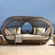 Many daybeds can be extended—… China Small Moq Wicker Garden Furniture Outdoor Daybed Round Rattan Sunbed Lounge China Outdoor Chaise Lounge Hotel Furniture