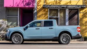 The 2022 ford maverick is a compact truck, the first of a kind in the market. Rfmiqchekyndnm