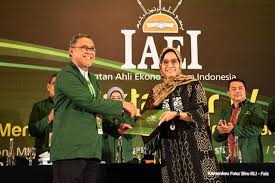 Fiqh ekonomi abu yusuf abu. Jadi Ketua Ikatan Ahli Ekonomi Islam Ini Program Sri Mulyani Bincang Syariah