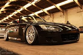 The honda s2000 is a roadster manufactured by the japanese automaker honda motor company. Honda S2000 Oben Ohne Flitzer