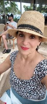 Janet Speck's Instagram, Twitter & Facebook