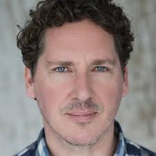 Robyn Lucas (@Beans478)