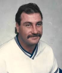 Shawn Eckert's Instagram, Twitter & Facebook