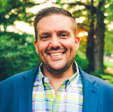 Brian Womack's Instagram, Twitter & Facebook