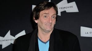 Artiste musical, acteur, réalisateur, scénariste et auteur français né le pour fêter ses 30 ans de carrière, l'humoriste pierre palmade a invité dix ami(e)s humoristes et comédien(ne)s à. Pierre Palmade Talks Of Her Demons I Took Cocaine Tienda Gourmet