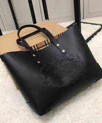 Bolsa Burberry Embossed Crest Tote