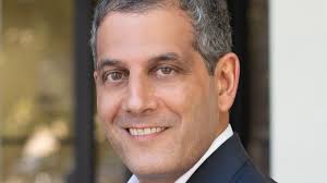 Despite biotech slump, two veterans launch investment firm