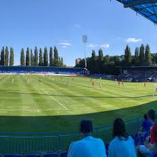 Melansir dari laman db city.com , senica adalah kota yang terletak di region trnava, slovakia bagian barat yang memiliki lebih dari 20.000 penduduk. Photos At Stadion Fk Senica Soccer Stadium In Senica
