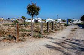 Saisissez vos dates pour connaître la disponibilité. Aire De Camping Cars Des Cabanes De Fleury Narbonne Occitanie Aire Municipale