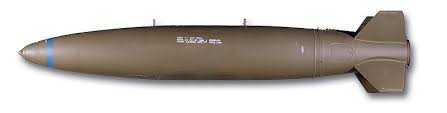 Military Zone - قنبلة مارك 84 (بالإنجليزية: Mark 84 bomb) هي قنبلة أمريكية  متعددة الأغراض حرة الإسقاط غير موجهة تعد جزء من سلسلة قنابل مارك 80  الأمريكية وأكثرها شيوعا، تزن القنبلة 2039