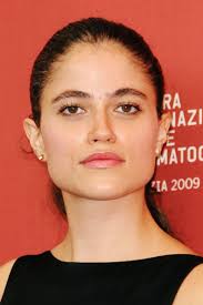 Bella, tosta e in carriera: Veronica Gentili Biografia