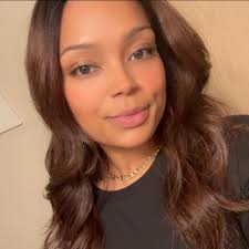 If heart of a woman by Summer Walker got you in a chokehold… Check Comments  🥹♥️