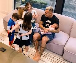 Daniela es diseñadora de profesión. Daniela Collet Cuenta Como Hace Para Que Sus Hijos Hablen Tres Idiomas