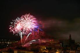 Du mardi 13 juillet au mardi 24 août 2021. Ou Regarder Les Feux D Artifice Du 15 Aout En Auvergne Clermont Ferrand 63000